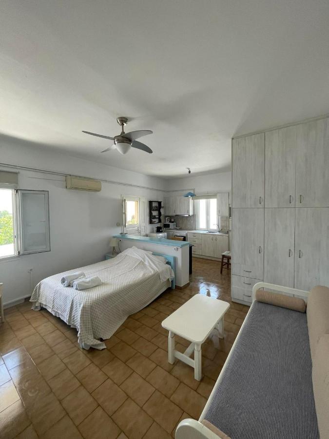 Yannis Maria Rooms Antiparos Town Extérieur photo