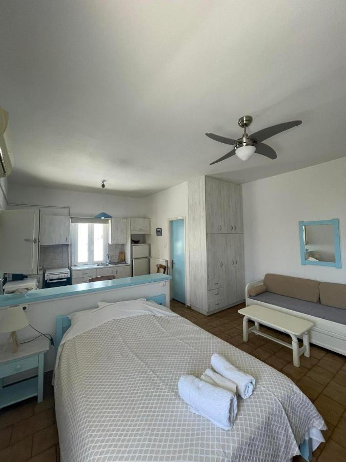 Yannis Maria Rooms Antiparos Town Extérieur photo